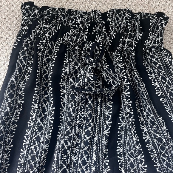 Entro bow tie waist flowy pants - Picture 3 of 4